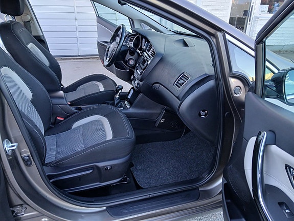 Kia Ceed 12 of 20