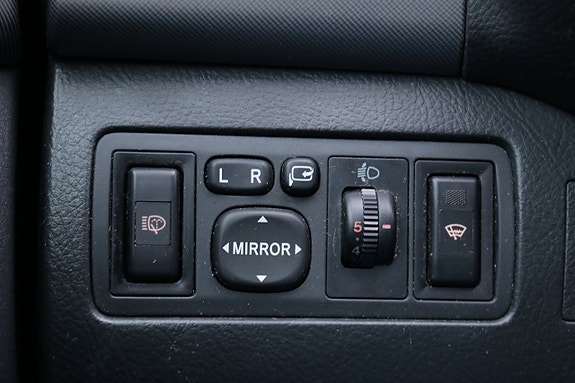 Toyota Avensis 11 of 19