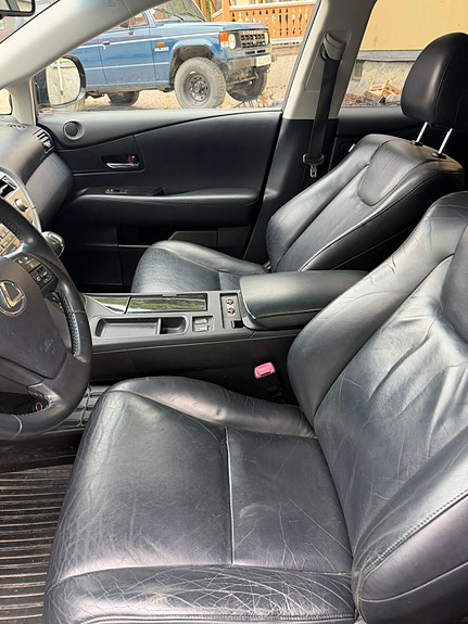 Lexus RX450h 8 of 10