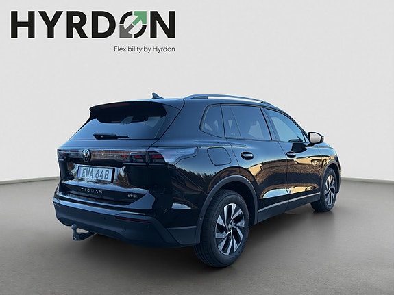 Volkswagen Tiguan 6 of 21