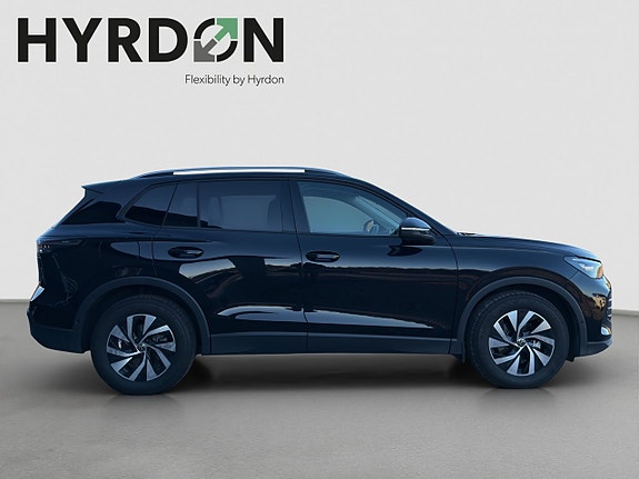 Volkswagen Tiguan 7 of 21