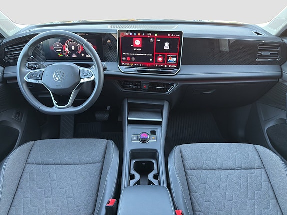 Volkswagen Tiguan 13 of 21