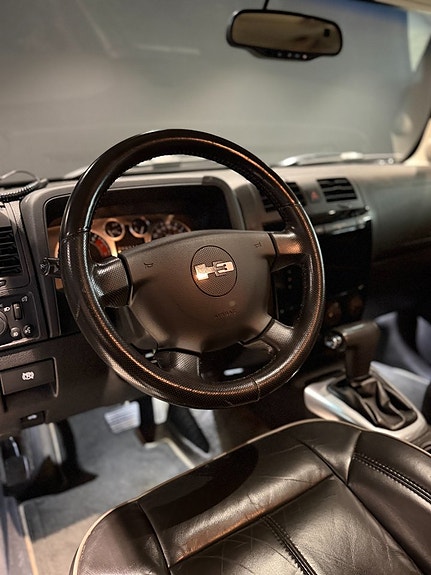 Hummer H3 13 of 16