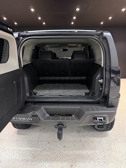 Hummer H3 9 of 16