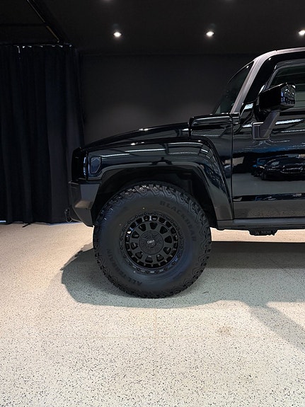 Hummer H3 6 of 16