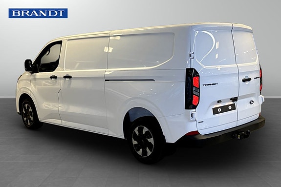 Ford Transit Custom 2 of 7