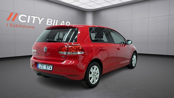 Volkswagen Golf-Serie 5 of 16