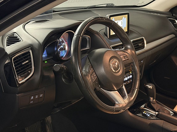 Mazda 3 6 of 17