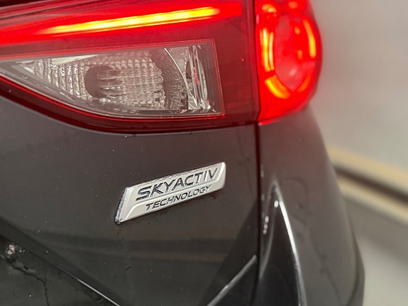 Mazda 3 5 of 5