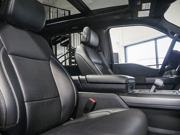 Ford F-150 18 of 30