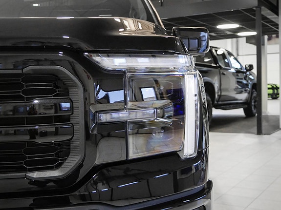 Ford F-150 8 of 30