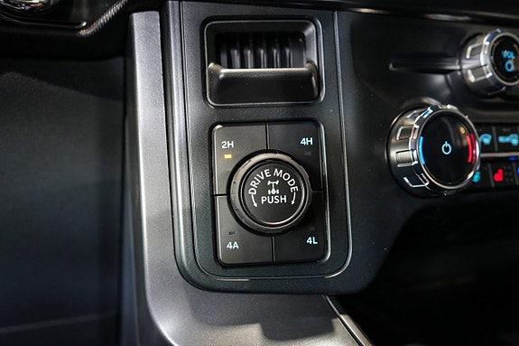 Ford F-150 29 of 30