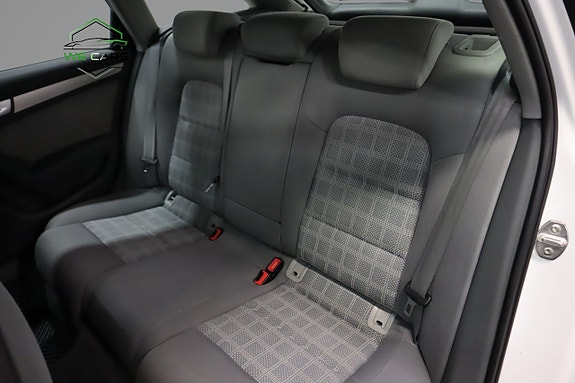 Audi A4 17 of 17