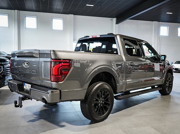 Ford F-150 5 of 5