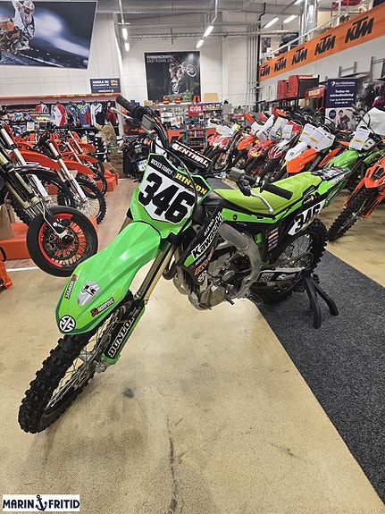 Kawasaki KX 450 2 of 5
