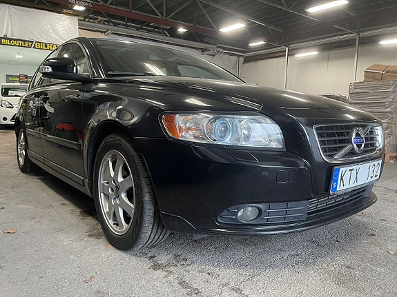 Volvo S40