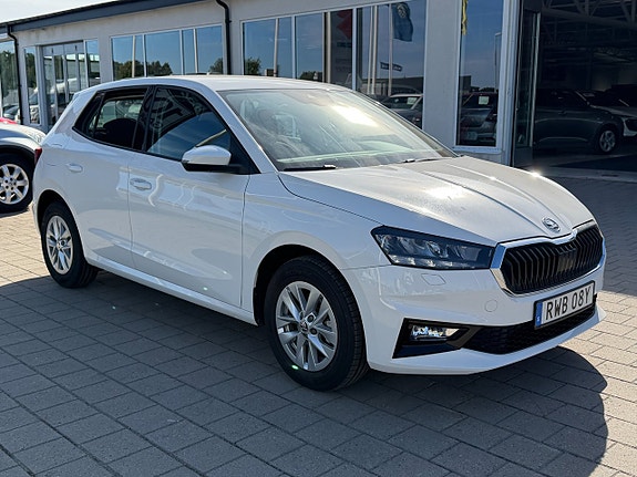 Skoda Fabia 3 of 5