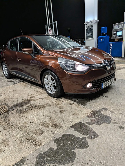 Renault Clio 7 of 8