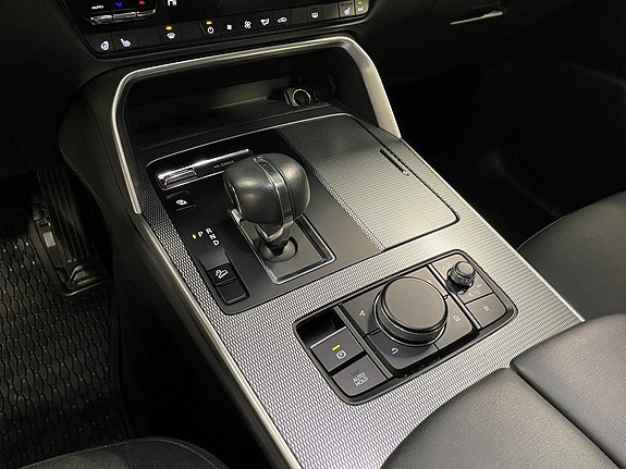 Mazda CX-60 8 of 13