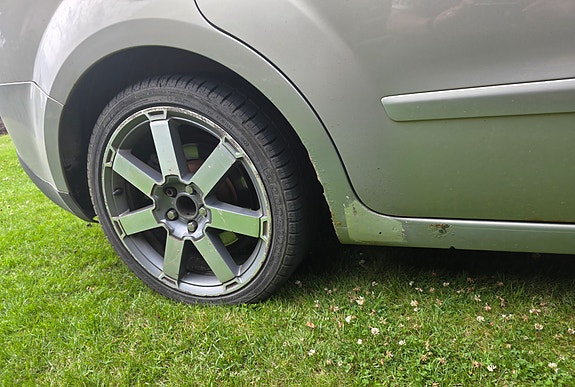 Ford S-MAX 3 of 5