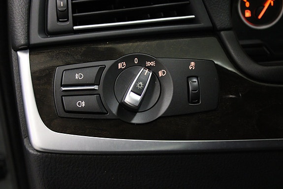 BMW 550i 5 of 5