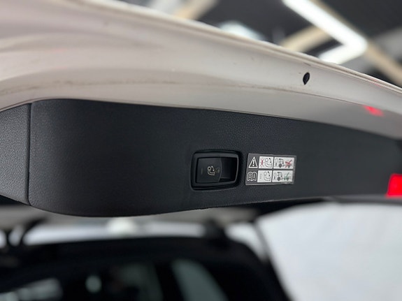 Mercedes-Benz GL63 24 of 27