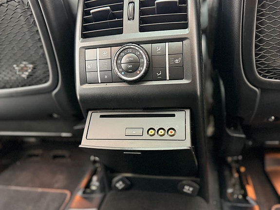 Mercedes-Benz GL63 25 of 27