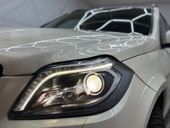 Mercedes-Benz GL63 7 of 27