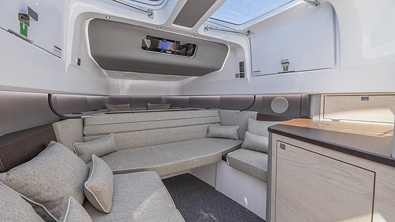 Axopar 45 XC Cross Cabin - 2026 18 of 30