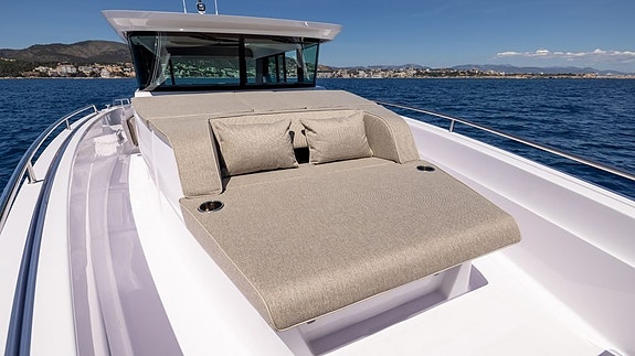 Axopar 45 XC Cross Cabin - 2026 13 of 30