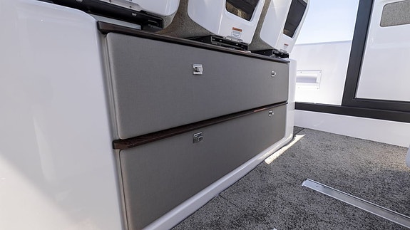 Axopar 45 XC Cross Cabin - 2026 15 of 30