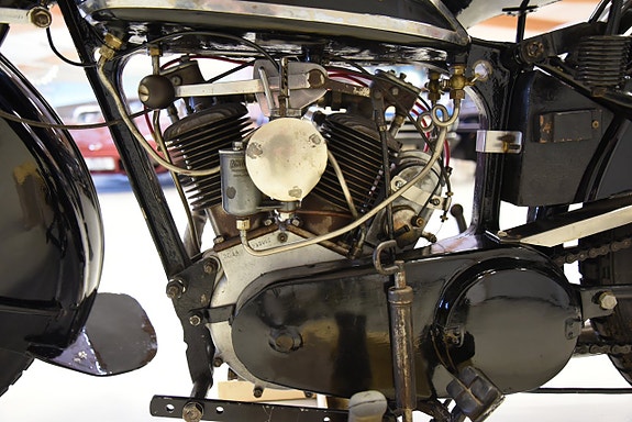 DS 750  David Senning 750 765cc 7 of 18