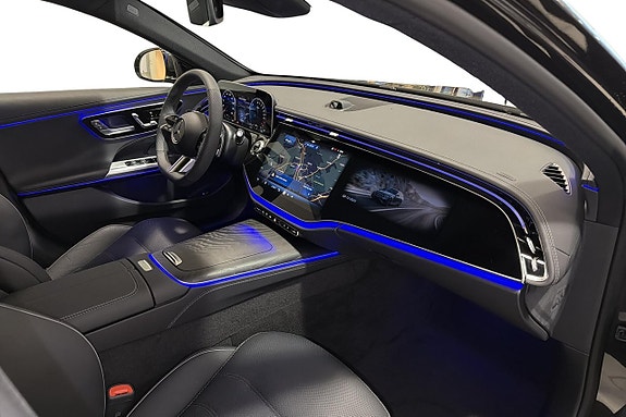 Mercedes-Benz E300 e 9 of 12