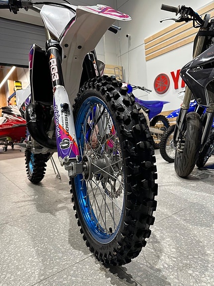 Yamaha YZ 125 7 of 8