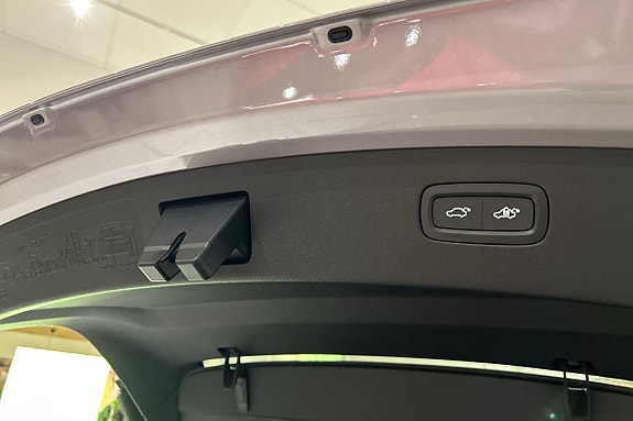 Volvo ES90 12 of 18