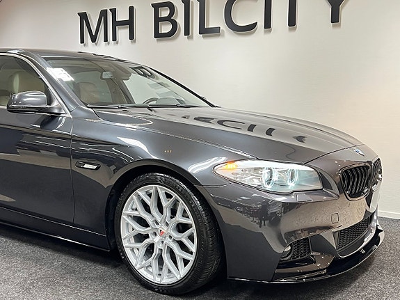 BMW 528 2 of 5