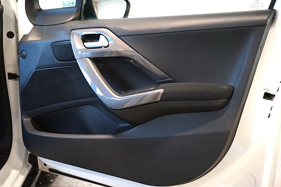 Peugeot 2008 10 of 23