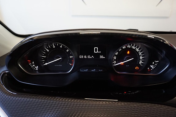 Peugeot 2008 18 of 23