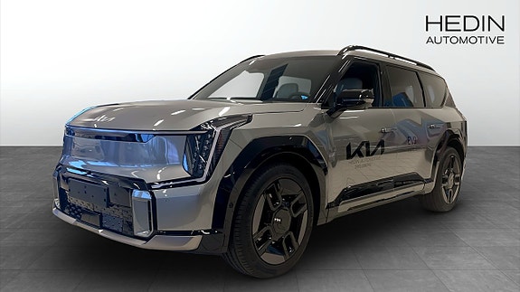 Kia EV9 3 of 12