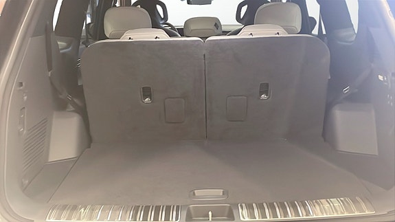 Kia EV9 12 of 12