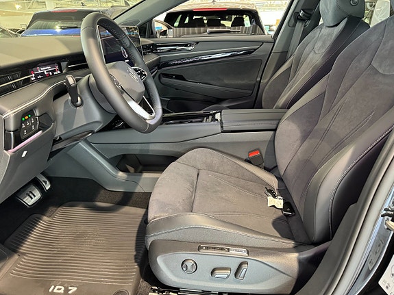 Volkswagen ID.7 6 of 22