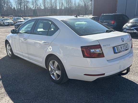 Skoda Octavia 4 of 5