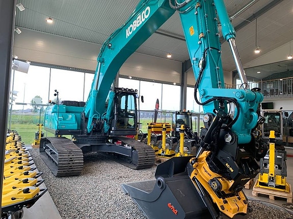 Kobelco SK 260 LC Bandgrävare