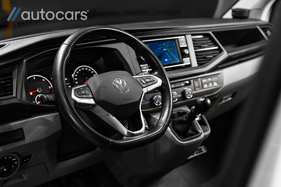 Volkswagen Transporter 11 of 27