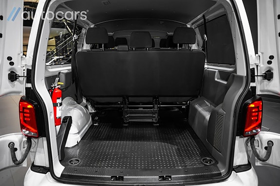 Volkswagen Transporter 27 of 27