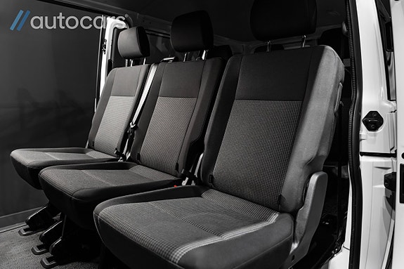 Volkswagen Transporter 24 of 27
