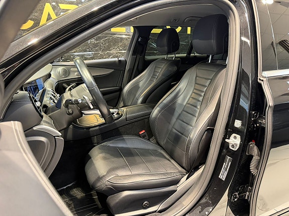 Mercedes-Benz E220 24 of 30