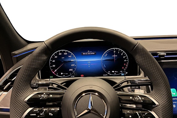 Mercedes-Benz E300 de 7 of 15