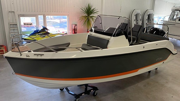 Uttern S 59 -26 Mercury F115EXLPT CT -26 3 of 5