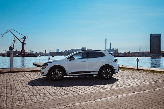 Kia Sportage 2 of 5
